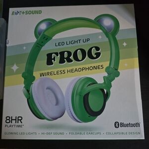 A&T Sound Green Frog Wireless Headphones